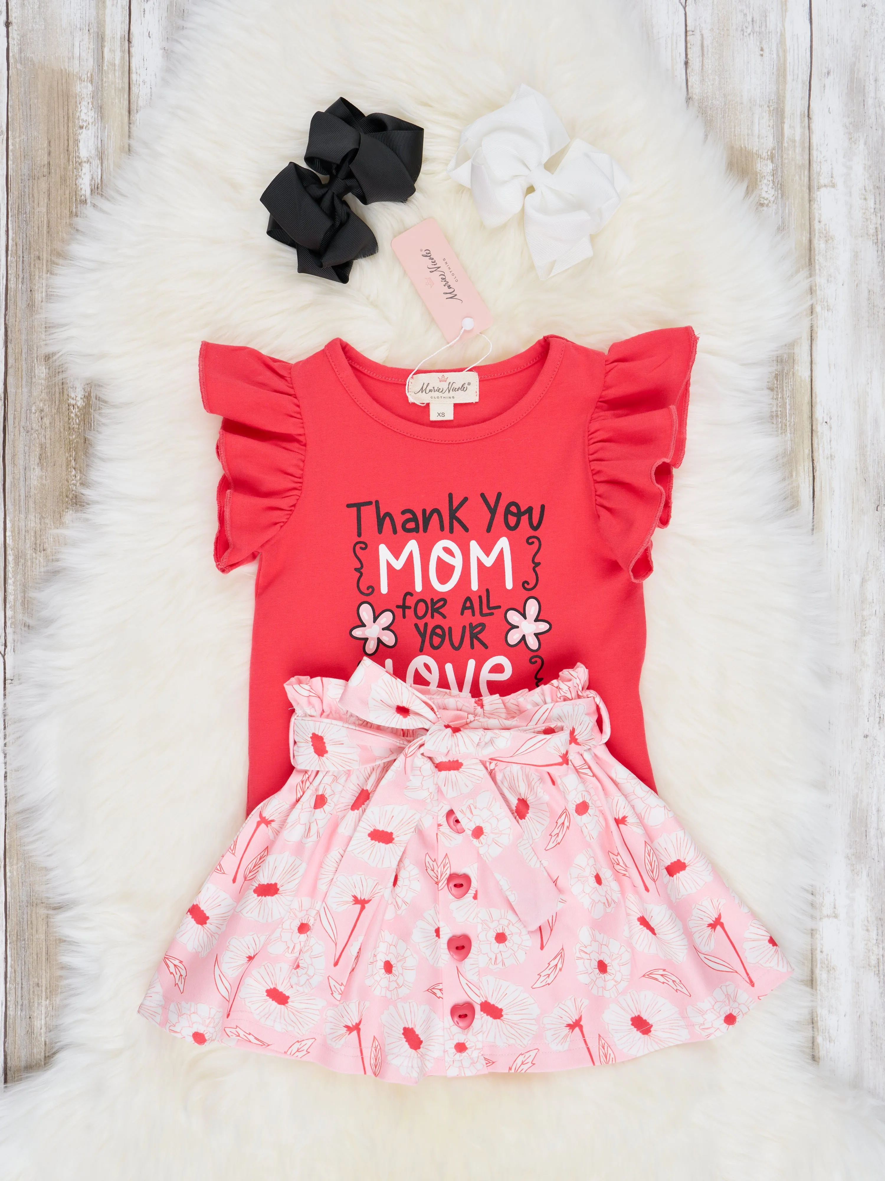 "Thank You Mom" Floral Outfit